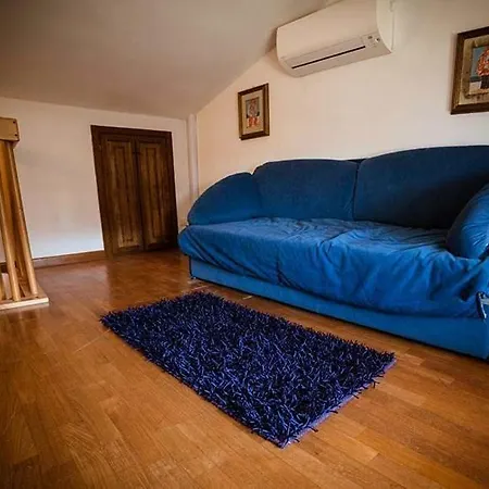 Nicolina Guest house *